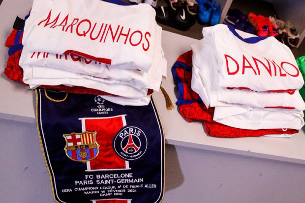 Susunan Pemain Barcelona...