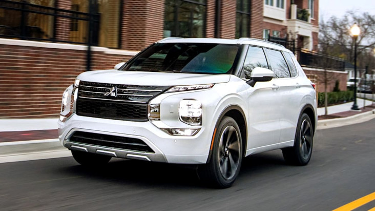 Mitsubishi Outlander...