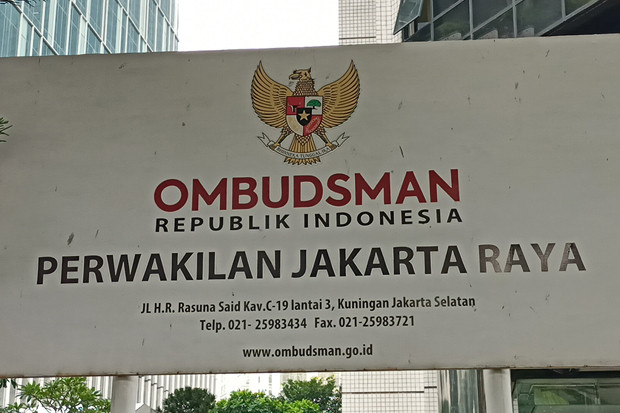 Ombudsman Periksa Pejabat...