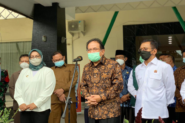 Sofyan Djalil Resmikan...