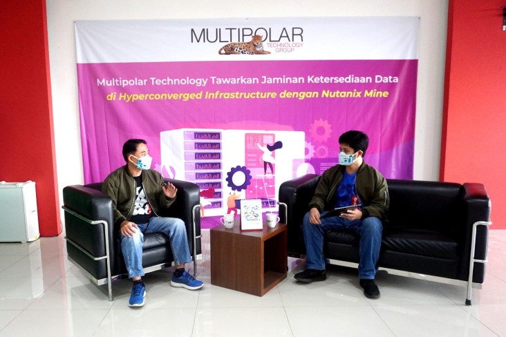 Multipolar Technology...