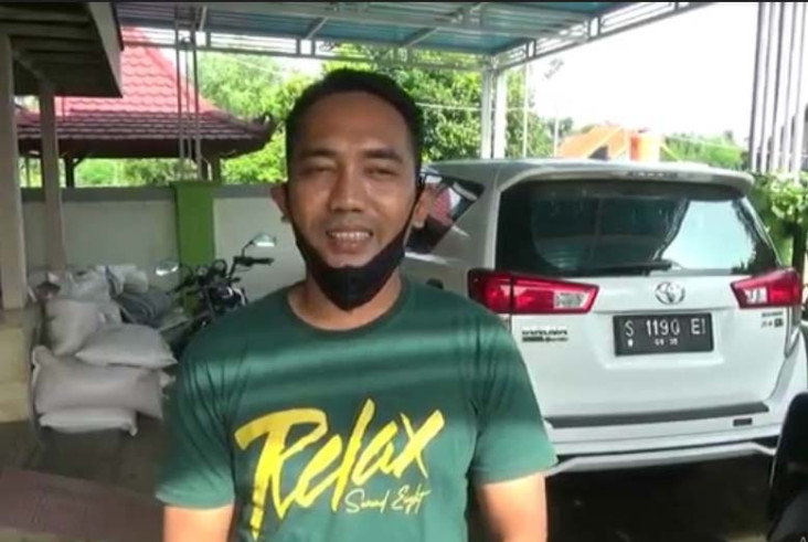 Warga Sedesa di Tuban...