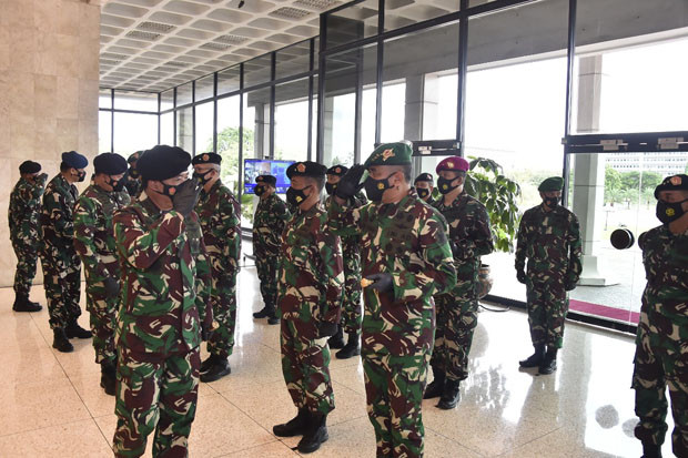 23 Pati TNI Naik Pangkat,...