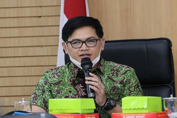 Jakarta Masih Banjir,...