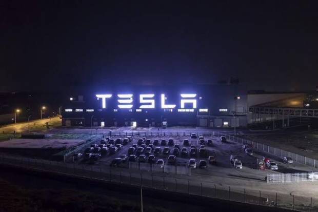 Sudah Euforia Tesla...