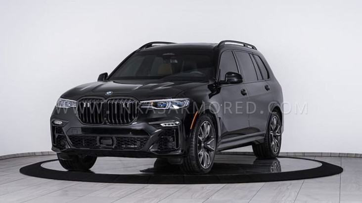 BMW X7 Kini Hadir dengan...