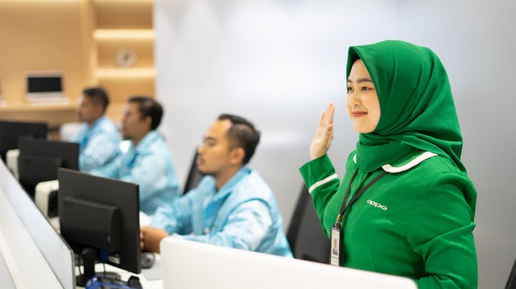 OPPO Service Day Beri...