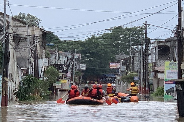 Banjir di Pondok Gede...