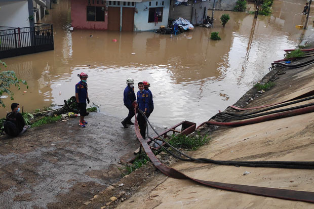 Atasi Banjir di Cipinang...