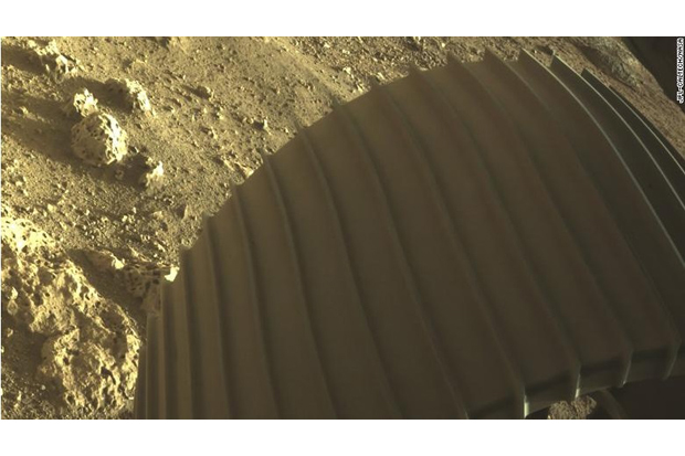 NASA Rilis Foto Berwarna...