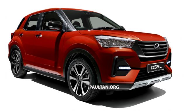 Daihatsu Rocky Meluncur...