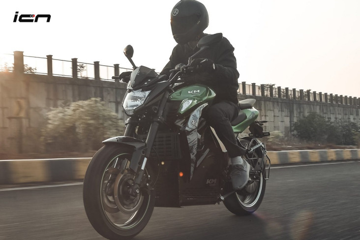 Ini Kabira KM3000, Motor...