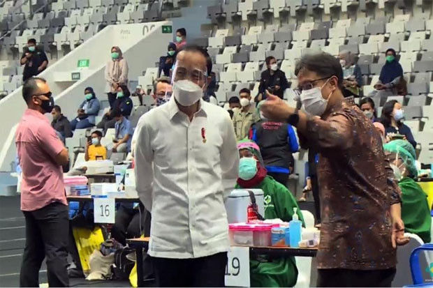 Jokowi Sebut Vaksinasi...
