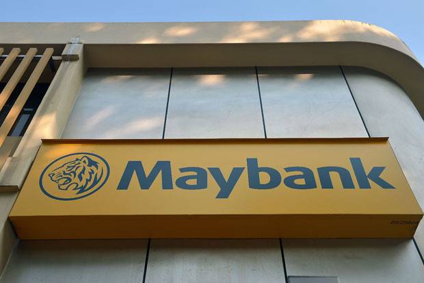 Maybank Indonesia Raup...