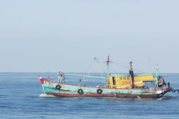 Angkut Rokok dan Miras...