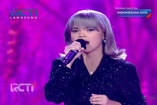 Kirana Nyanyikan Lagu...