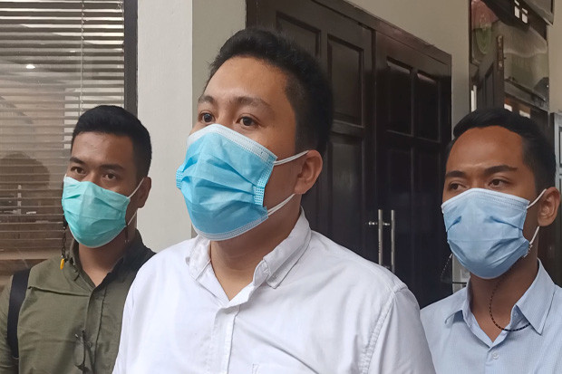 Pengacara Terdakwa Kasus...