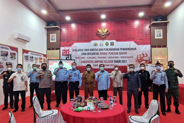Penegak Hukum Lampung...