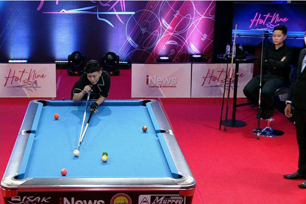 Turnamen Biliar Hot...