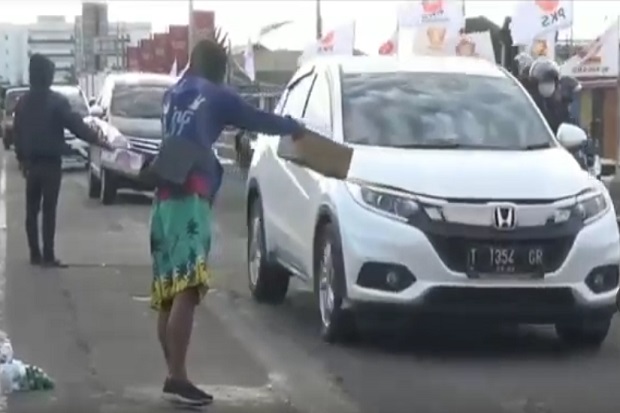 Miris! Bantuan Tak Merata,...