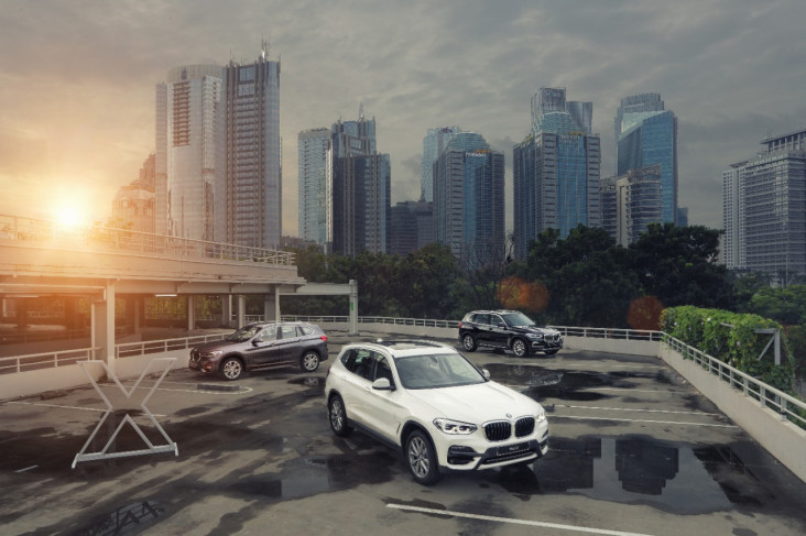 BMW, Sukses Pertahankan...