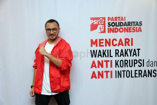 Jadi Trending Topik,...