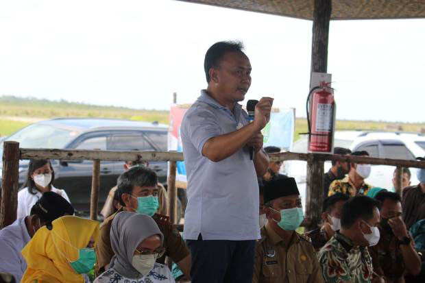 Gubernur Kalteng Tinjau...