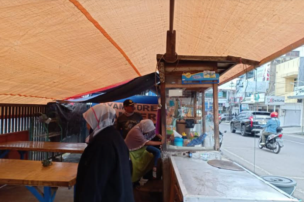 Selama PPKM Tenda Harus...