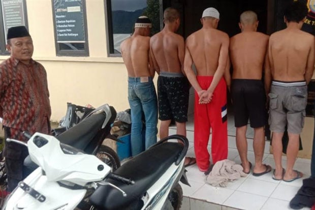 Polisi Berhasil Bongkar...