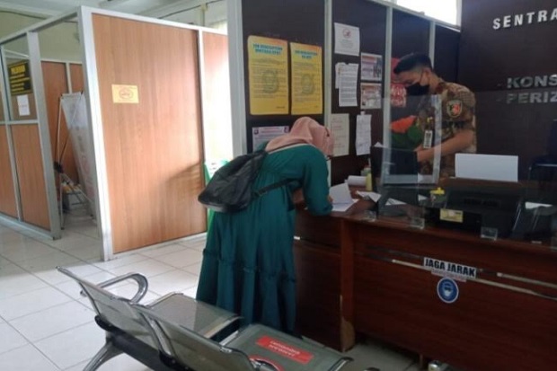Mahasiswi Cantik Berhijab...