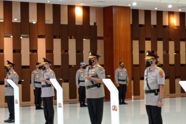 Komjen Pol Agus Andrianto...