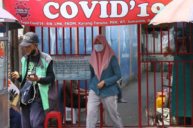 Kasus COVID-19 Bertambah...
