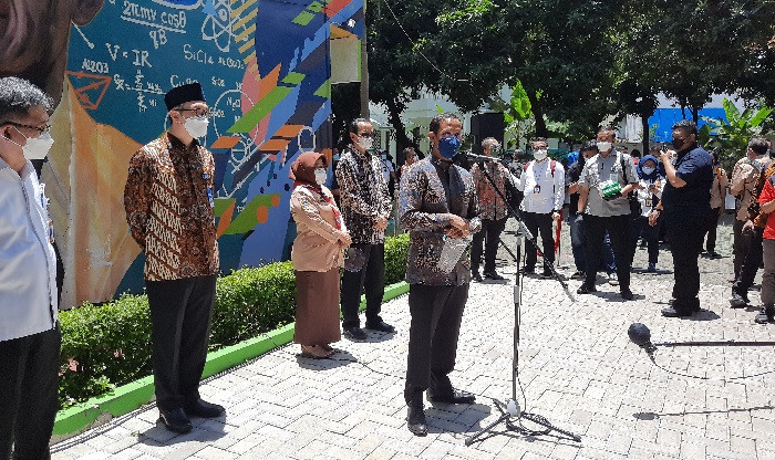 5 Juta Guru dan Dosen...