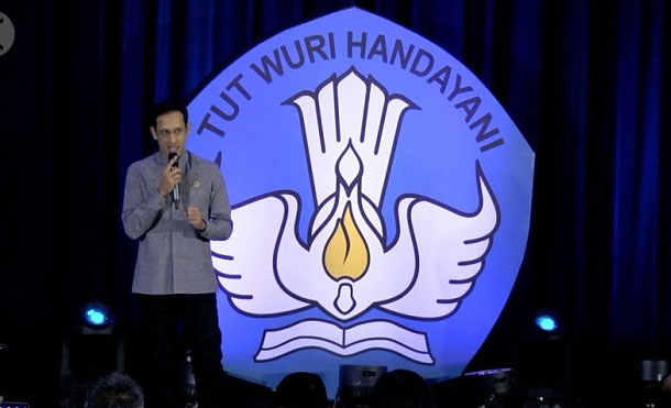 Vaksinasi Guru Rampung...