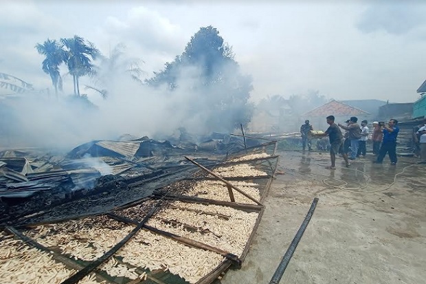 Lalai Tak Ditunggui,...