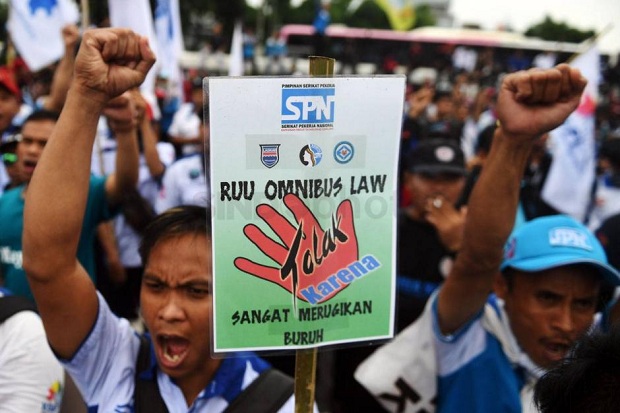 Tolak 4 PP Turunan UU...