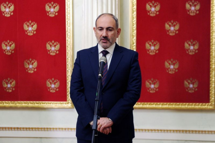 NATO Dorong Demokrasi...