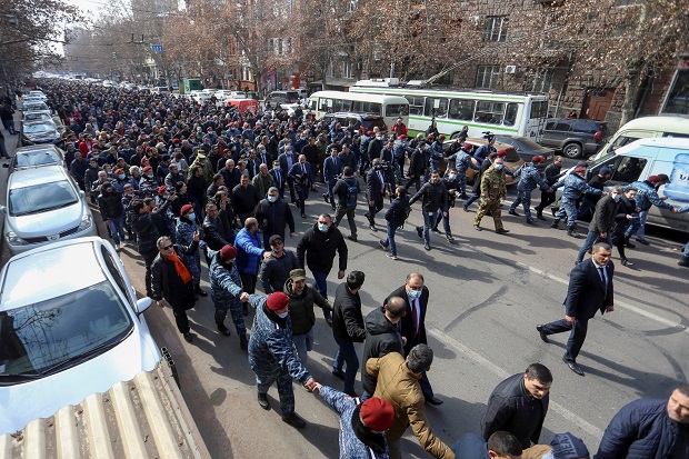 Armenia Terancam Kudeta...