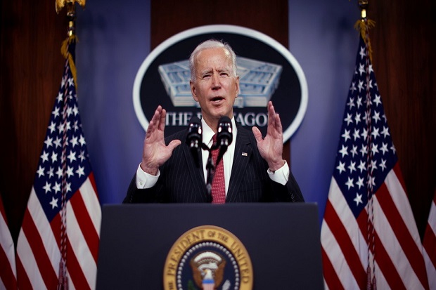 Atas Perintah Biden,...