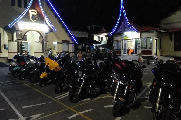 Klarifikasi Menerobos...