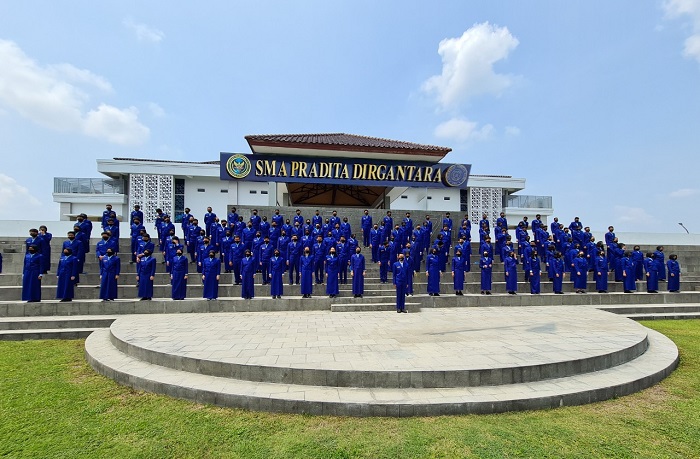 892 Calon Siswa Ikuti...