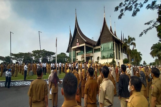 Wali Kota Bukittinggi...