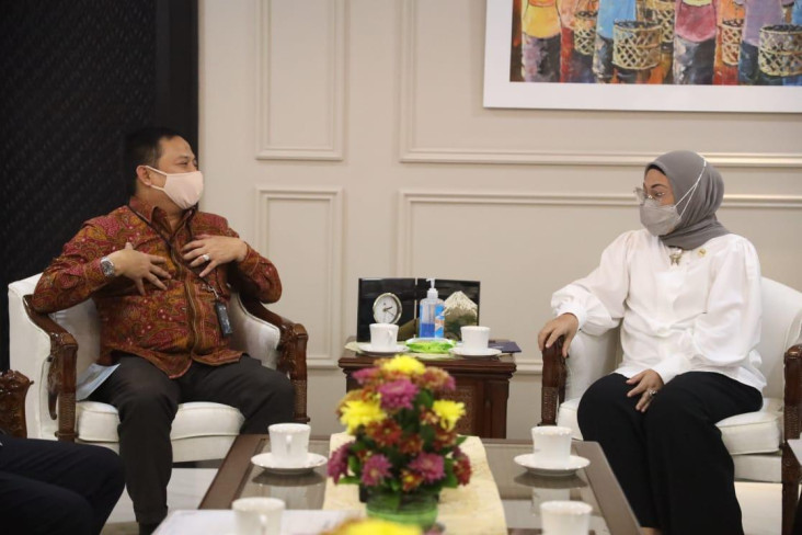 Kemnaker Jajaki Kerja...