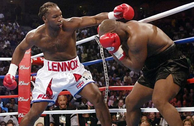 Lennox Lewis Senang...