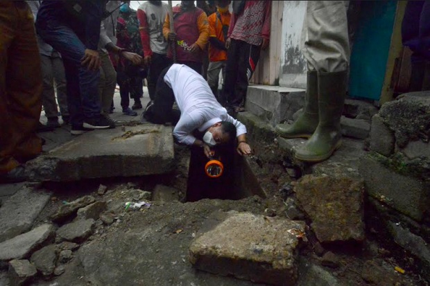 Ikuti Jejak Risma, Eri...
