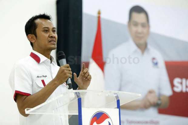 Sekjen Perindo Harap...