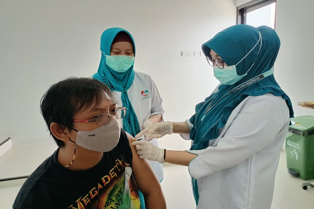 Pejabat Pemkot dan Wartawan...