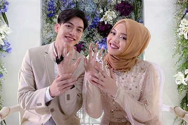Putri Delina Jalin Hubungan...