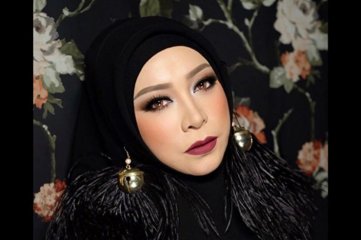 Rina Gunawan Sahabat...