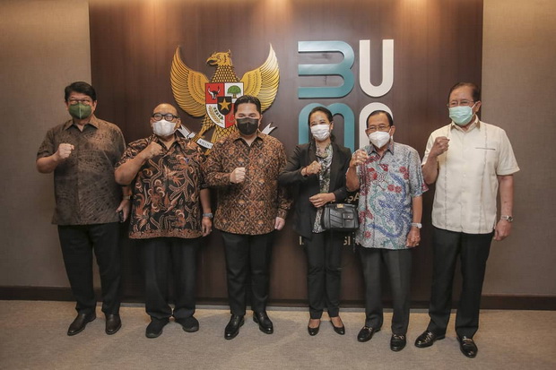 Erick Thohir Kumpulin...